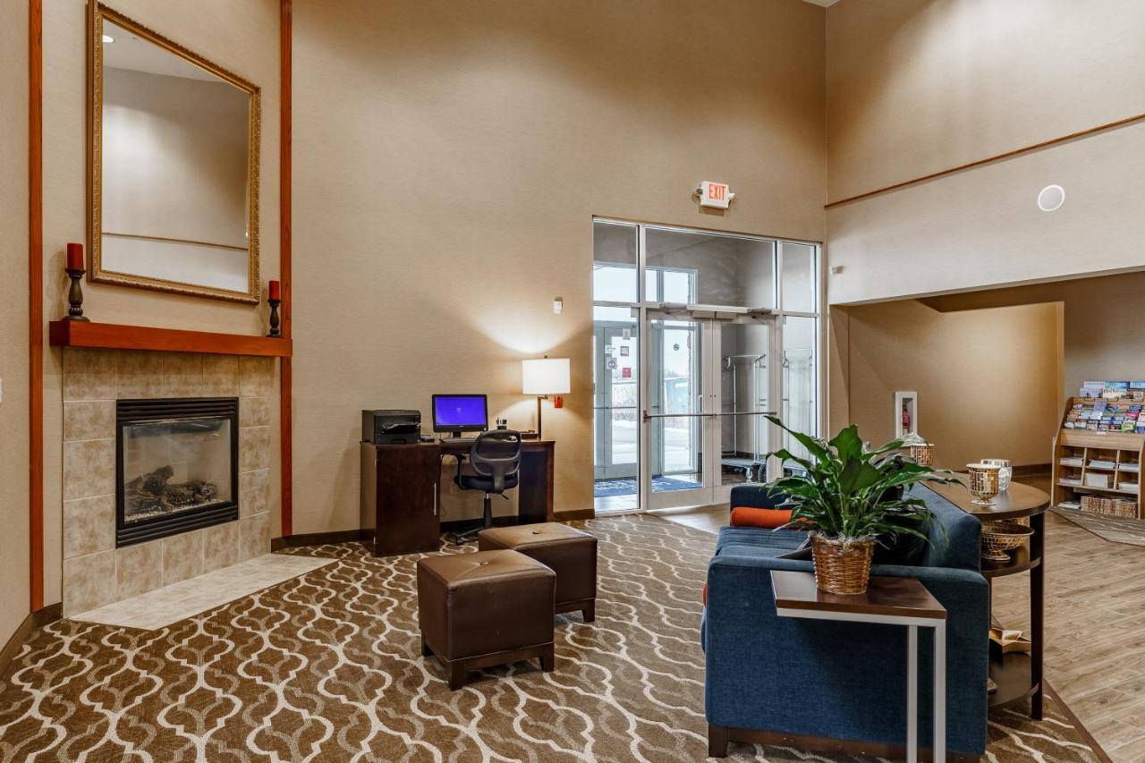 Cobblestone Suites - リポン市 エクステリア 写真