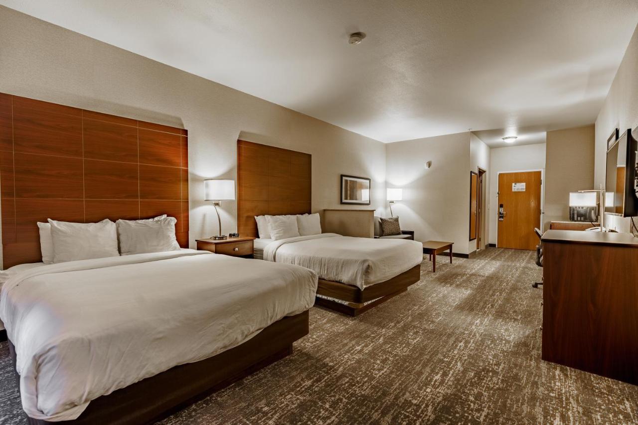 Cobblestone Suites - リポン市 エクステリア 写真