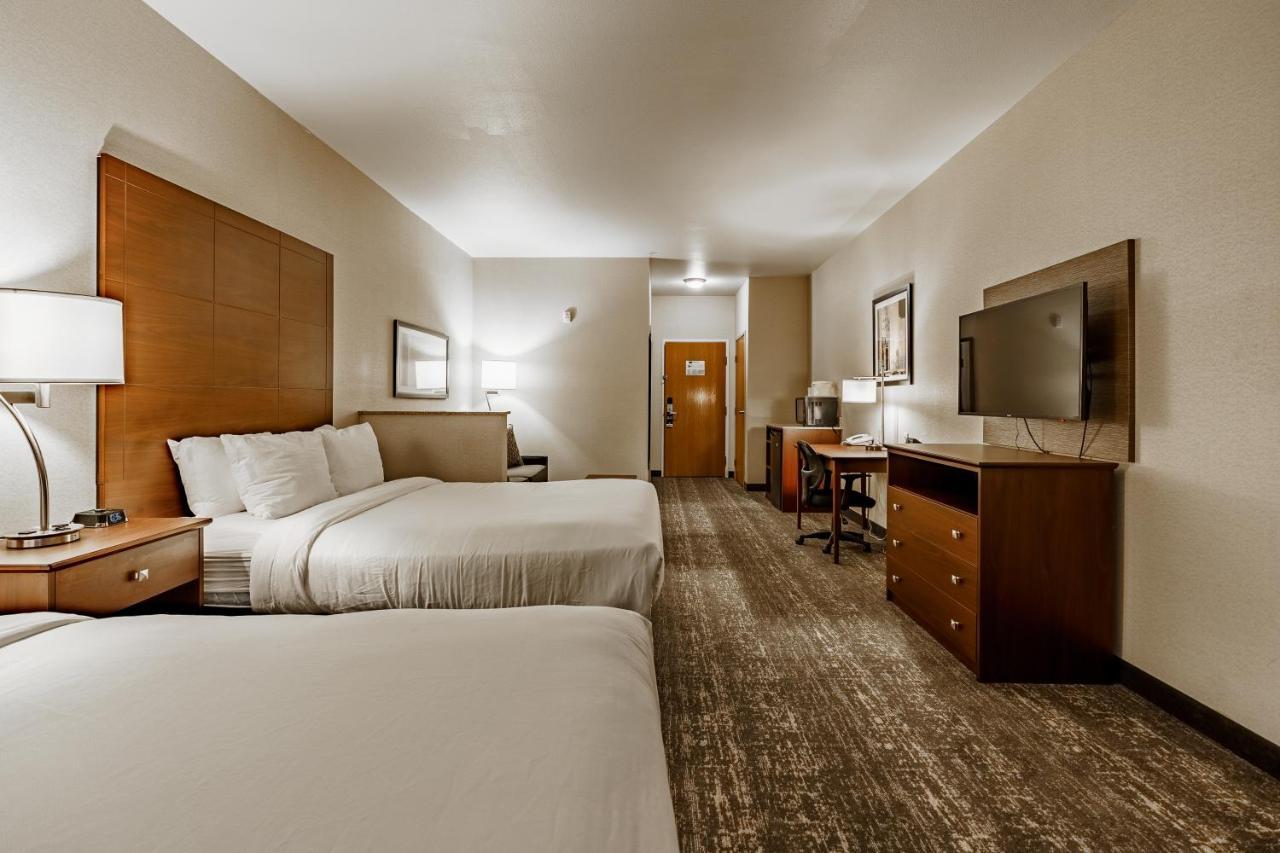 Cobblestone Suites - リポン市 エクステリア 写真